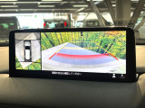 【360&deg;ビューモニター】専用のカメラにより、上から見下ろしたような視点で360度クルマの周囲を確認することができます☆死角部分も確認しやすく、狭い場所での切り返しや駐車もスムーズに行えます。