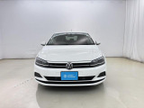 VWは小さな車も、大きな車も、平等です。クラスによって品質や安全性に差を付けない。ボディ剛性と精度、重厚なドアの音はどの車種も共通です。是非一度体感してみて下さい。