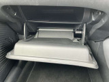 大容量グローブボックス