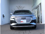 Q4スポーツバックe-tron 40 アドバンスド 