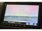 バックカメラが装備されており、後方の安全確認はもちろんのこと狭い場所での駐車や雨の日・夜間など視界の悪いコンディションでのストレスの軽減にもなります!