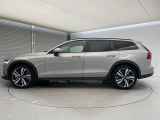 全国のVOLVOからお取り寄せが可能※!遠方の店舗に展示してあるクルマが気になる場合も、最寄りの店舗でご購入ただくことが可能です!是非私たちに要望をお聞かせください!※別途費用