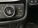 運転席、助手席にはシートヒーターが付いています。最近の冬場は例年よりも寒くなっています。。。シートヒーターがあるとないとじゃ大違い!ぜひお試しあれ!