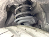 お車を安心してお乗りいただく為には、足回りの定期点検が欠かせません。サービスサポート(有償保証)では無料点検もご提供しており、安心のカーライフをお過ごしいただけるサポート体制が整っています。