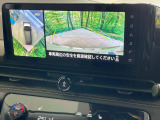 【アラウンドビューモニター】専用のカメラにより、上から見下ろしたような視点で360度クルマの周囲を確認することができます☆死角部分も確認しやすく、狭い場所での切り返しや駐車もスムーズに行えます。