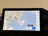 いまや必須装備「ナビゲーション」搭載!知らない場所にスイスイッとドライブ。もう、これなしではハンドルを握れませんね!でも運転中の操作は危険ですのでご注意ですね☆