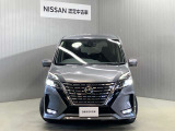 【LEDヘッドランプ】ハロゲンヘッドランプの約2倍の明るさ!夜の運転も安心です!