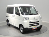 【頼もしい走破性】天候が悪い道でも安定して進みます。お仕事の荷物を積んだ状態でも力強く走り、日々の移動を快適にサポートします。