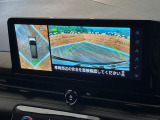 【アラウンドビューモニター】専用のカメラにより、上から見下ろしたような視点で360度クルマの周囲を確認することができます☆死角部分も確認しやすく、狭い場所での切り返しや駐車もスムーズに行えます。