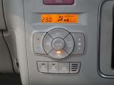 オートエアコンを装備しております!自動で調整してくれますので、車内も快適です☆