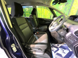 運転席シート廻りは使用感も少なく、良好な状態となっています。丁寧に使われていたことがよくわかりますね。