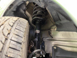 お車を安心してお乗りいただく為には、足回りの定期点検が欠かせません。サービスサポート(有償保証)では無料点検もご提供しており、安心のカーライフをお過ごしいただけるサポート体制が整っています。