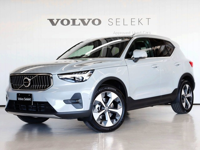 XC40 ウルトラ B4 AWD 4WD 