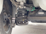 お車を安心してお乗りいただく為には、足回りの定期点検が欠かせません。サービスサポート(有償保証)では無料点検もご提供しており、安心のカーライフをお過ごしいただけるサポート体制が整っています。