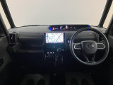 インパネ全体!視界が良好で小回りが利くので運転が苦手な方でも運転しやすいです♪
