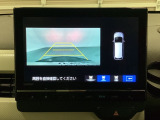 バックでの車庫入れも安心です!リアカメラが付いているバックモニター付のナビを装備しております。バンパーについているソナーや、操作線もついており距離感も画面から確認できます。