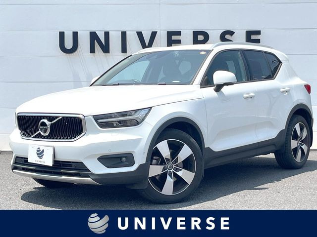 XC40 T4 モメンタム
