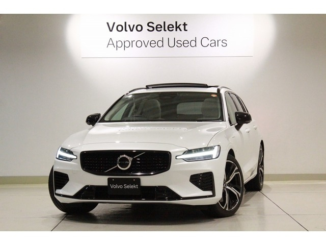 V60 リチャージ PHEV T6 AWD アルティメット 4WD