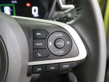 『ハンドル右側』のスイッチは、空調や色々な機能を操作できるようになっています!車種により変わるので詳しくは、お尋ねください!