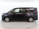 ロングラン保証付き。トヨタのお店で中古車をお買い上げいただいたお客様に安心で快適なカーライフをお約束する。1年間の保証です。