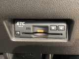 いまや快適なカーライフに欠かせないETCが付いています。