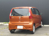 当社は全車、無料の「ワイド保証」付き。さらにプラス1年、2年の保証延長をご希望される方には有料で用意してます。全国2000以上の日産サービス工場がご愛車をサポートしてくれます。安心