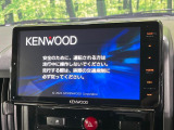 【大画面9インチフローテナビ】人気の大型9インチナビを装備。存在感のある大画面はインパクト大!ナビ利用時のマップ表示は見やすく、テレビやDVDは臨場感がアップ!いつものドライブがグッと楽しくなります♪