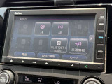 【ナビゲーション】目的地までしっかり案内してくれる使いやすいナビ。Bluetooth接続すればお持ちのスマホやMP3プレイヤーの音楽を再生可能!毎日の運転がさらに楽しくなります!!