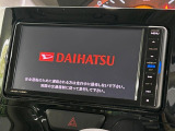 【純正ナビ】人気の純正ナビを装備しております。ナビの使いやすさはもちろん、オーディオ機能も充実!キャンプや旅行はもちろん、通勤や買い物など普段のドライブも楽しくなるはず♪