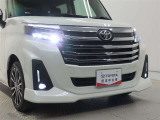 高輝度で点灯速度が速く、しかも消費電力の少ないLEDヘッドライトが装備されています!LEDの明るい光が走行中の視界の確保をサポートして、夜のドライブがより楽しく安全に運転できます♪