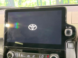 【純正10.5インチナビ付DA】高級感とインパクトのある大画面ナビを装備。各種オーディオ操作はもちろん、スマホ連携もできる利便性の高いナビです♪