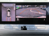 車の真上から見下ろしたような360度視界の良い『アラウンドビューモニター』です♪♪ 苦手な狭い駐車場、暗い所でも確認ができてとっても安心です♪♪