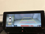 いまや必須装備「ナビゲーション」搭載!知らない場所にスイスイッとドライブ。もう、これなしではハンドルを握れませんね!でも運転中の操作は危険ですのでご注意ですね☆
