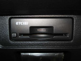 ETC2.0装備♪従来のETCの高速利用料金の収受だけではなく、渋滞回避や安全運転支援といったドライバーに有益な情報を提供してくれます♪