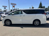 トヨタ車をメインに、人気のハイブリッド車はもちろん、軽自動車からコンパクトカー、ミニバン、SUVなど様々な車種をご用意しております!展示車価格は支払総額表示ですのでご安心ください!