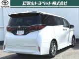 リフレッシュクリーニング「爽・快・車」施工!和歌ル山トヨペットの専門のスタッフが、独自の技術で一台一台丁寧に、内外装の清掃や除菌抗菌。下廻りやエンジンルームなど普段見えないところもキレイに仕上げます!