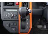 CVT(無段変速機)を採用しています!走行シーンにマッチした変速比で快適ドライブが出来ます♪