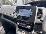 リバースギア連動の「バックビューカメラ」装備。後退時や駐車の際に便利です。