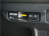 ◆ETC2.0装着◆進化したドライブ体験。料金収受システムだけだったETCが生まれ変わって、高速道路を賢く使うETC2.0に進化しました。多彩な情報サービスが便利で快適なドライブ体験を提供します。