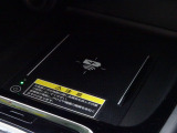 ワイヤレス充電機能付き!