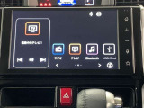 ディスプレイオーディオを装備。スマホとクルマをつなぐことで、これまでのナビに加えて、いろんなサービスが楽しめます。
