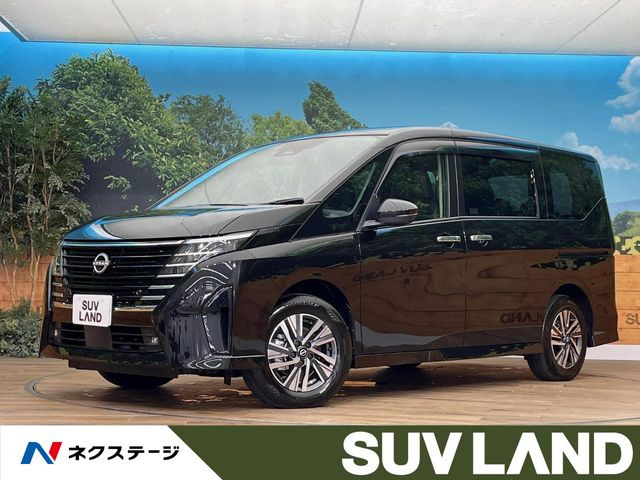 セレナ 1.4 e-4ORCE ハイウェイスターV 4WD