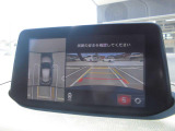 360&deg;ビューモニターを搭載しています。コーナーセンサーと合せてお使いいただくことで、安全、安心にお車の取り回しを行っていただけます。