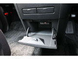 中古車だからボディーコーティングがおすすめ!下地処理が重要なコーティングはもちろんプロの施工でピカピカに仕上げます。濃色車は親水性、淡色車は撥水性のものがオススメ!