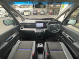 ゆとりあるシンプルな内装です★