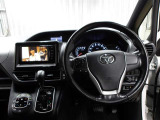 運転席に座ると☆こんな感じです♪