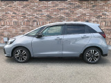 オプションになりますが、ボディーコーティングもご用意しております。新車の輝きに近づき、洗車などのお手入れも楽になりますよ。