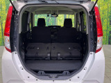 普段のお買い物や通勤、送迎等に十分な荷室スペースを確保しております。セカンドシートを倒すと、大きな荷物の積載も可能です♪