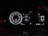 展示車は全てトヨタの車を知り尽くしたエキスパートが基本性能に関わる機能や状態を徹底的にチェックしています。消耗部品の事前交換など法定12ヶ月点検相当の点検・整備を必ず実施しています。