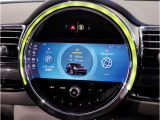 純正ナビです。とても使いやすく、Bluetooth&USBオーディオインターフェイスで、電話も音楽も楽しめます。